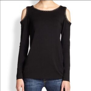 Bailey 44 Cold shoulder w/ chain detail top